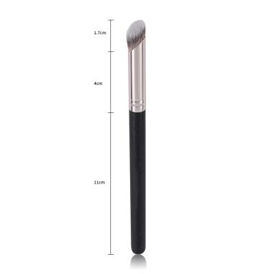 China Private label refillable concealer brush single eyeshadow brush high quality concealer blending brush for sale