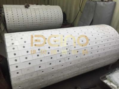 China Abrasiebestandheid trommel rubberen katrolen met aluminium keramische blokken Te koop
