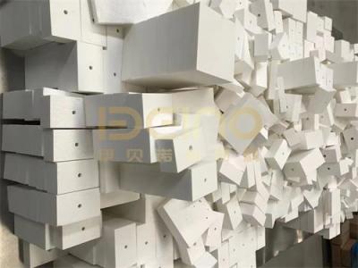 Китай Резание алюминиевого оксида керамической пластины тонкость 15 мм для цементного завода продается