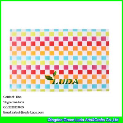 Chine Tapis de table imperméables rectangulaires du placemat pp de LUDA d'armure faite main de courroie à vendre