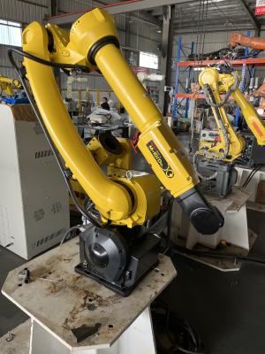 China M-10iD/8L Flexible Used FANUC Robot 8kg Payload 2032mm Reach for sale