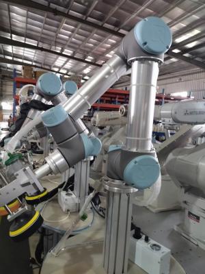 China Cobot flexible y usado, robots universales UR 5 con carga útil de 5 kg alcance 850 mm en venta