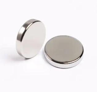 China N35-N52 Neodymium Disc Magnets Smooth Surface Neodymium Magnetic Materials for sale