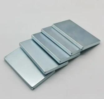 China N45 Neodymium Magnets Block Zn Coating Powerful Neodymium Bar Magnets for sale