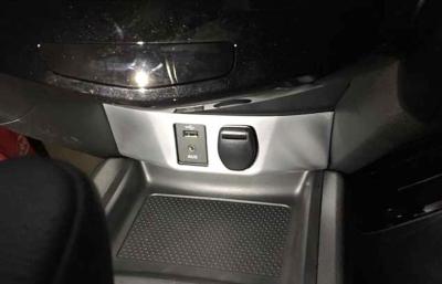 China Custom Auto Interior Garnish / New Nissan Qashqai 2015 2016 USB Socket Frame for sale