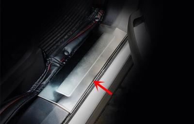 China Placas exteriores e internas de aço inoxidável do peitoril da porta lateral para o explorador 2011 de Ford 2012 à venda