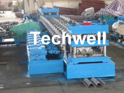 中国 Curvingingのハイウェーのガードレールのプロフィールのための機械を曲げる電流を通された鋼板2の波のガードレール 販売のため
