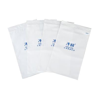China 0.05 0.06 0.07 0.08mm Self Sealing Plastic Bags PE PP CPE OPP for sale