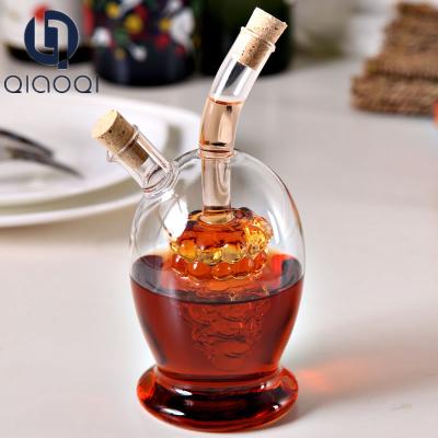 China Fashion glass bottle 2 in 1 oil and vinegar dispenser with cork for sale
