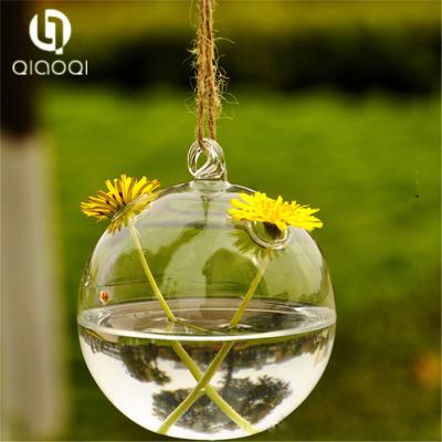 China 2018 New Fashional Decorative hanging glass vases for flowers for sale
