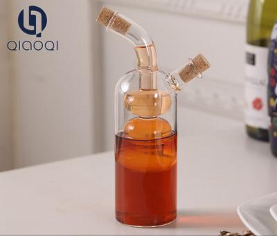 China Clear Glass for Table Decoration oil vinegar glass dispenser with stopper for sale