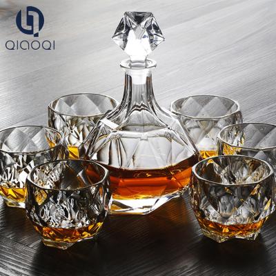 China Wedding Unbreakable personalized glass decanter set for sale
