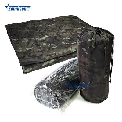 中国 Lightweight Lightweight Woobie Multicam Black Camouflage Poncho Liner Poncho Waterproof Military Blanket 販売のため