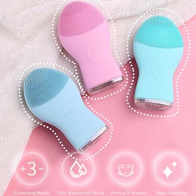 China 5V Facial Massager Electric Facial Cleanser Pink With FCC for sale