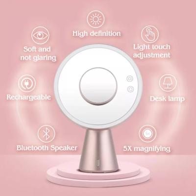 China 2022 neue Art 3 in 1 LED-Spiegel mit wieder aufladbarer LED Schminkspiegel-Tischplatteneitelkeits-Wand Mounte des Bluetooth-Sprecher-Entwurfs- zu verkaufen