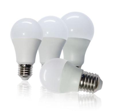 China Aluminum Base LED House Light Bulbs Cool White Bright LED Light Bulbs for sale