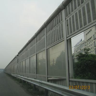 China UV Protected Traffic Noise Barrier Fence Acrylic Sheet Noise Barrier en venta