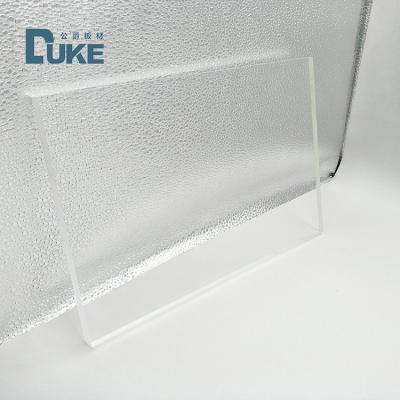 China Transparent PMMA Plexi Glass Sheet Lighting Clear Acrylic Sheet Board 3mm en venta