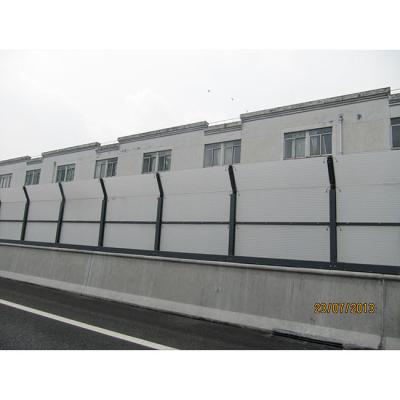 China Clear Soundproof Acrylic Sheets Highway Sound Barrier Fence For Construction for sale