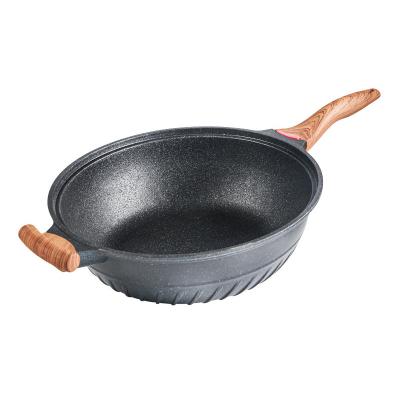 China Velosan Modern 32cm Frying Pan Kitchen Wok Pan BSCI With Wooden Handle for sale