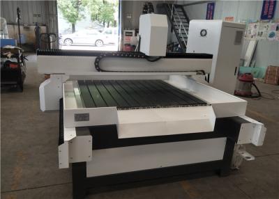 Chine Machine de gravure en pierre de commande numérique par ordinateur d'UT1212-MS 24000rpm 1300X1200mm à vendre