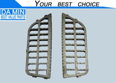 China Light Weight Grids Foot Step For ISUZU Vehicle 1719072491 And 1719071741 for sale