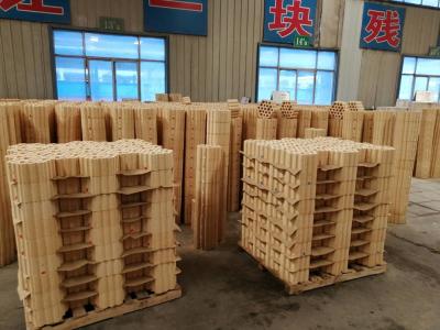 China Hohe Gebührweicher hoher Tonerde-Ziegelstein benutzt in den Brennöfen der hohen Temperatur und in anderen industriellen Öfen zu verkaufen