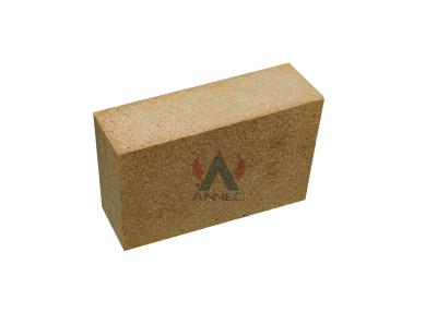 China 1,7 Fe2O3 Clay Refractory Brick en venta