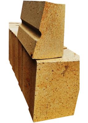 Chine Réfractaire réfractaire de brique de silice de cheminée de fabricant pour les briques réfractaires isolantes de silice à haute densité en bois de fourneau à vendre
