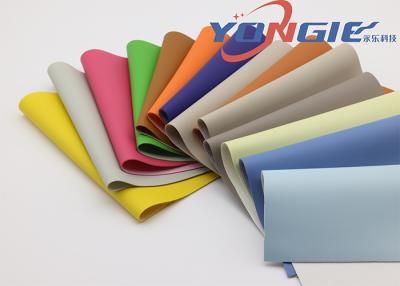 China Cuero artificial acolchado 0.5M M del PVC de la prenda impermeable de la tapicería para Sofa Set Covers en venta