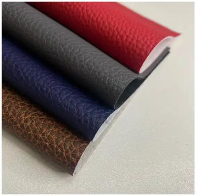中国 Classical Lichi PVC Leather With Acupuncture Cotton Backing Durable For Sofa 販売のため