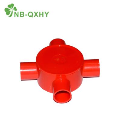 China Proteção UV Cable de PVC vermelho/branco Conduito Elétrico Quadrivial Fitting Cross 20-63mm à venda
