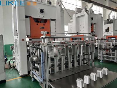 China Siemens Motor Fully Automatic Aluminium Foil Food Container Making Machine Te koop