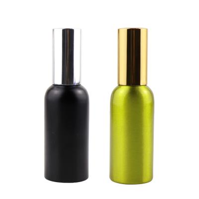 Cina Cosmetici dorati di Matte Black Aluminum Bottle For della pompa di stampa del metallo in vendita