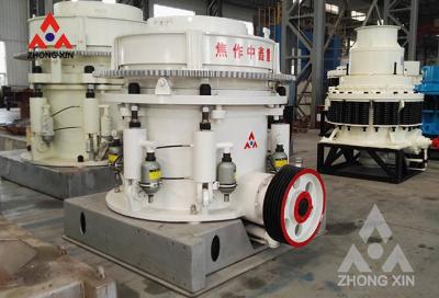 China High Efficient Stone Hydraulic 100 Tph Mine Industry Used Hydraulic Mobile Cone Rock Crusher à venda