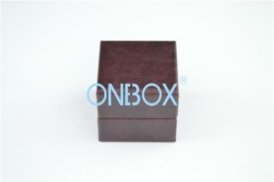 China SAP51375 Brown Leather Jewelry Box For Single Ring With LED Light for sale