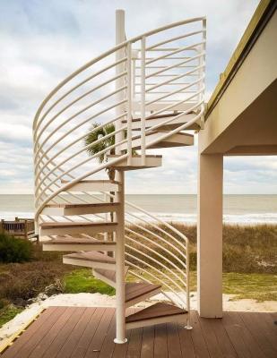 Cina Used Metal External Outdoor Spiral Staircases Solid Wood / Laminated Tempered Glass in vendita