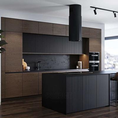 中国 Luxury Furniture New Designs Modern Kitchen Cupboard Cabinet PVC Countertop 販売のため