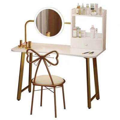 China Modern Classic Mirrored Furniture Bedroom Set , Melamine Finish Makeup Vanity Table for sale