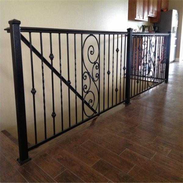 Quality ISO9001 Apartment Balcony Wrought Iron Handrails For Indoor Steps for sale