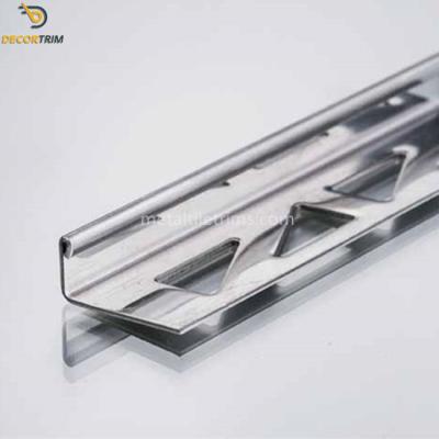 China Straight Edge Stainless Steel Tile Trim 10*2500mm 8k Mirror Finish Triangle Puching Hole for sale