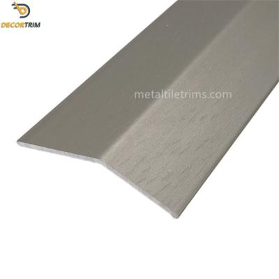 China Matt Bronze Floor Transition Strips For Different Heights 900mm 1800mm 2500mm Length for sale