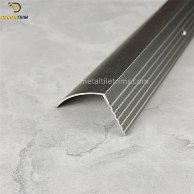 China L Shaped Stair Nosing Tile Trim Aluminum Stair Nose 29×44mm Glossy Finish for sale