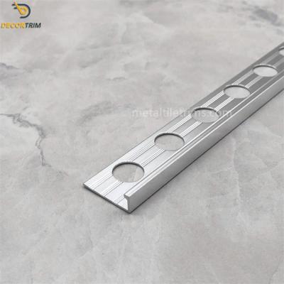 China Internal Tile Trim Aluminium Edge Trim Brushing Finish Slver Color 2300mm Te koop