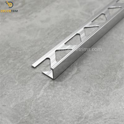 中国 Wall Tile Border Trim Aluminium Tile Trim Accessories Gold / Silver / black 販売のため