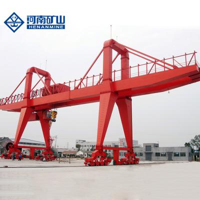 China Mg Type Rugged 80 Ton Double Girder Gantry Crane Ip55 Protection 35m Span for sale