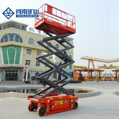 Chine Ciseaux mobiles aériens autopropulsés de la plate-forme 12m de travail hydrauliques à vendre