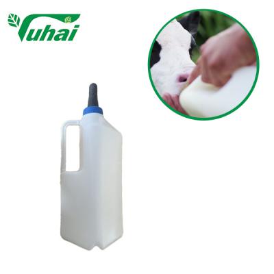 China PE Calf Feeding Bottles Nursing Milk Bottle With Handle And Teats for sale
