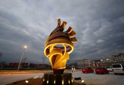China Escultura de bronce al aire libre contemporánea, escultura de bronce abstracta moderna decorativa en venta