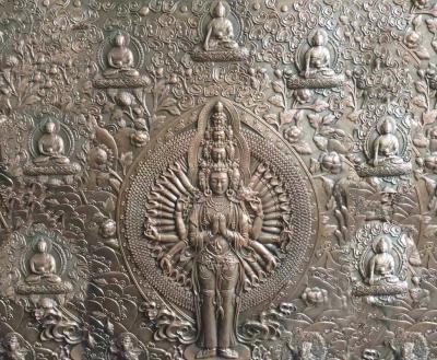 China 2.5m Height Bronze Relief Sculpture Ancient Casting Buddha For Indoor Decoration for sale